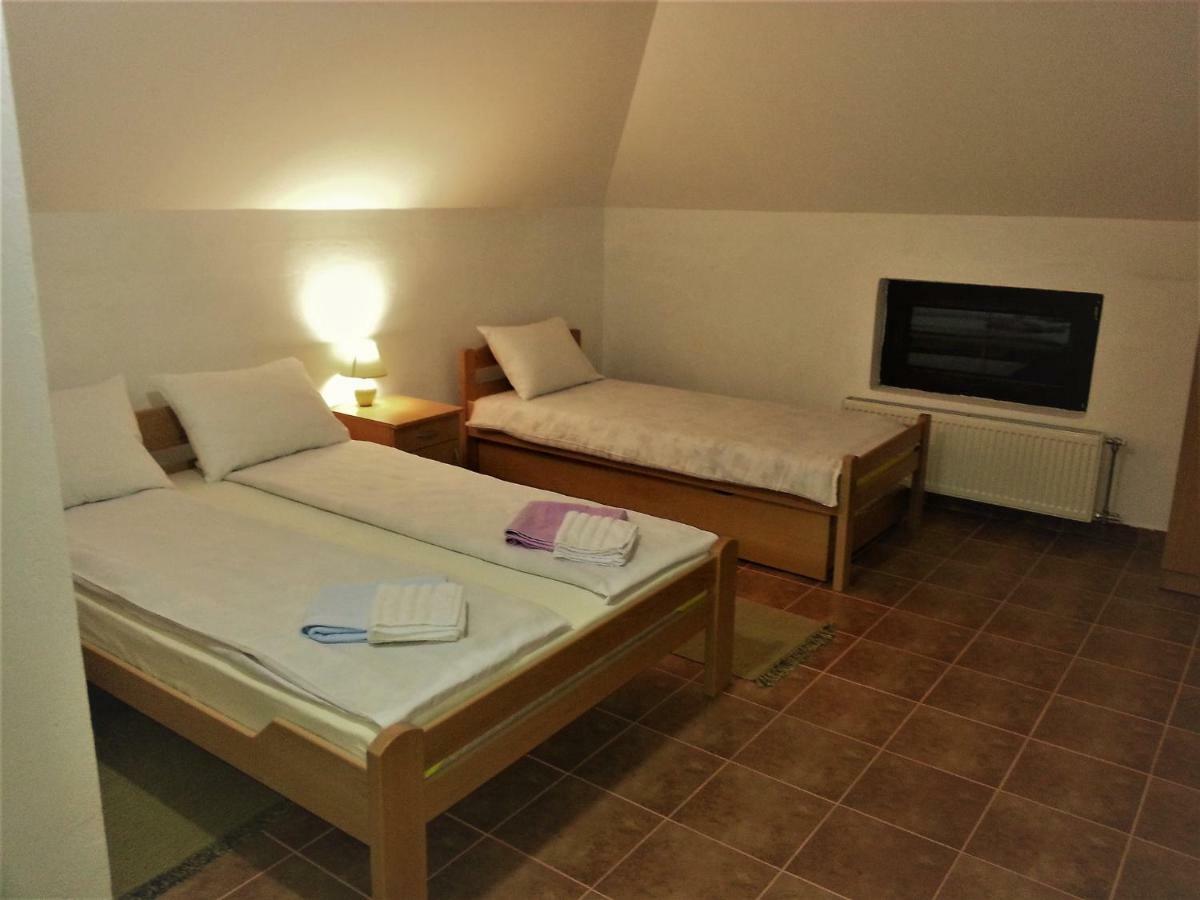 Bed and Breakfast Etno Selo Lelic Valjevo Zewnętrze zdjęcie