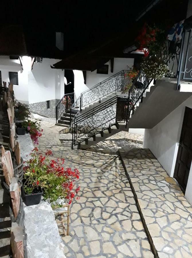 Bed and Breakfast Etno Selo Lelic Valjevo Zewnętrze zdjęcie